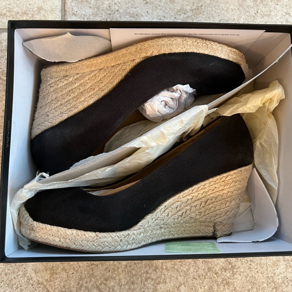 J Crew Espadrille Wedges in Canvas.  Black Size 8 - Picture 2 of 7